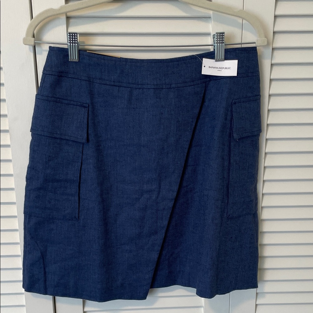NWT Banana Republic Navy Wrap Front Skirt